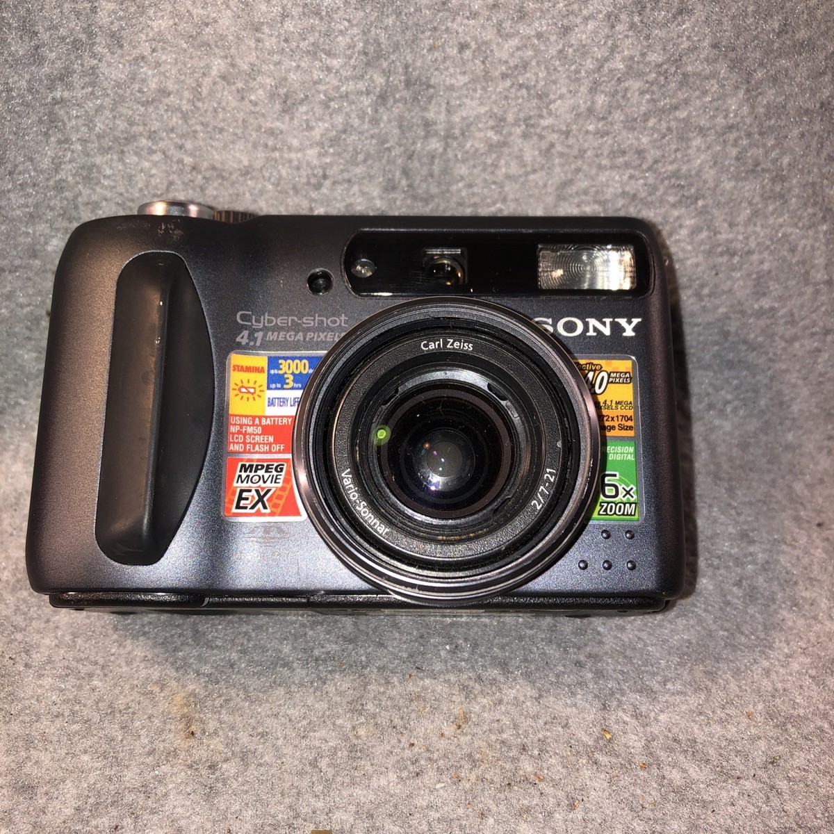 Sony Cyber-shot 4.1 Mega Pixel DSC-S85 Digital Camera Needs New