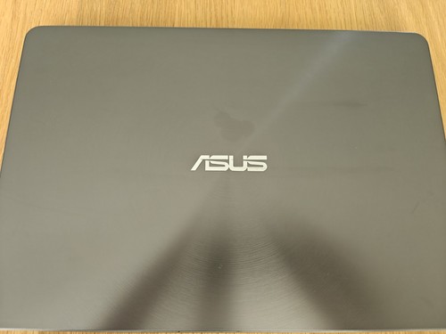 ASUS Zenbook UX430U Laptop, Intel i5-8250U, 8GB RAM, 256GB SSD - Picture 7 of 10