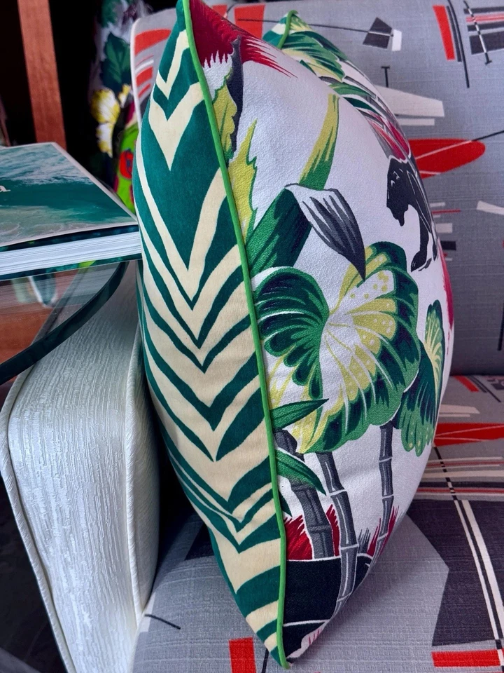 Glammy Panther & Palms Swank 艺术装饰迈阿密海滩树皮布复古枕套 — 第 3/4 张图片