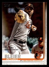 2019 Topps 582 Montgomery Club Parallel 1-250 * * Set Break * * Pick Your Card *