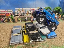 CUSTOM MADE 1994 Ford F350 MONSTER Truck BIGFOOT 1:64 4x4 mud tires greenlight