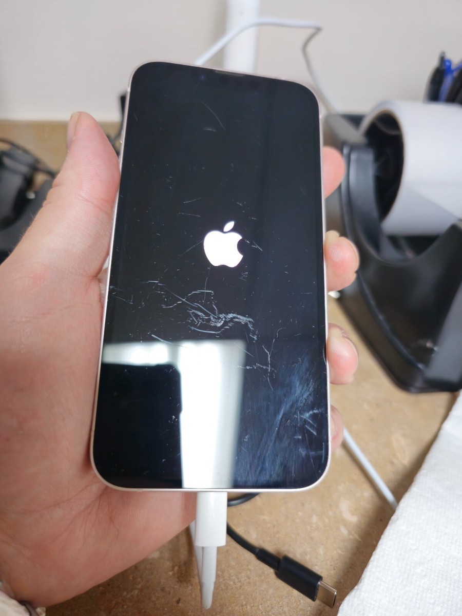 Apple iPhone 13 256GB Pink Unlocked, DAMAGED DOES NOT READ