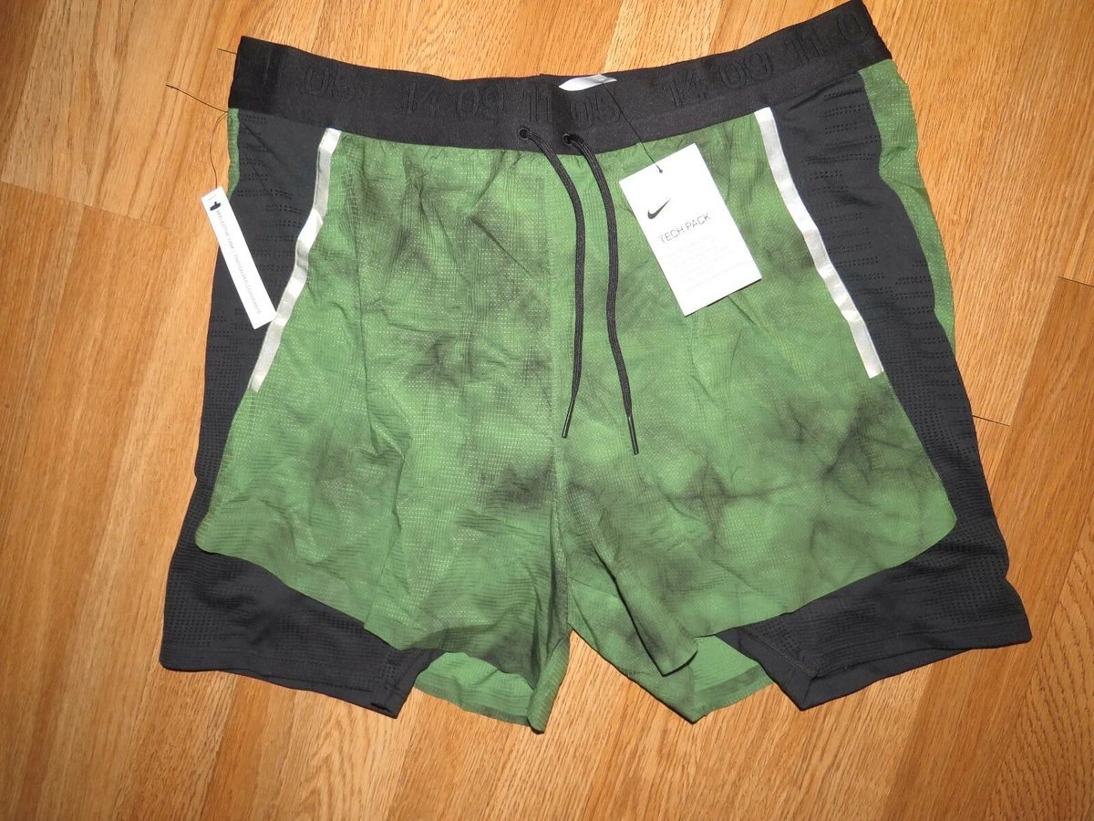 NEW Men s Nike Tech Pack 2 in 1 Green Black Running Shorts Sz XL BV5687 010