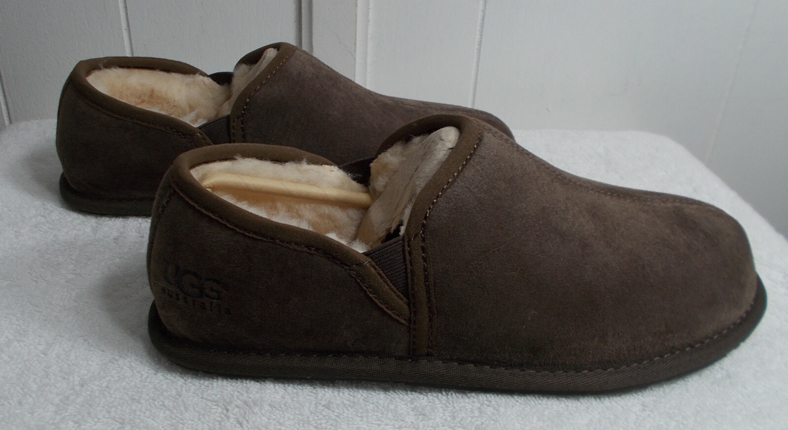 ugg slippers best price