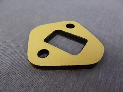 Ford Kent Crossflow Fuel Pump Spacer/Insulation Block c/w Gaskets - Image 1 of 4