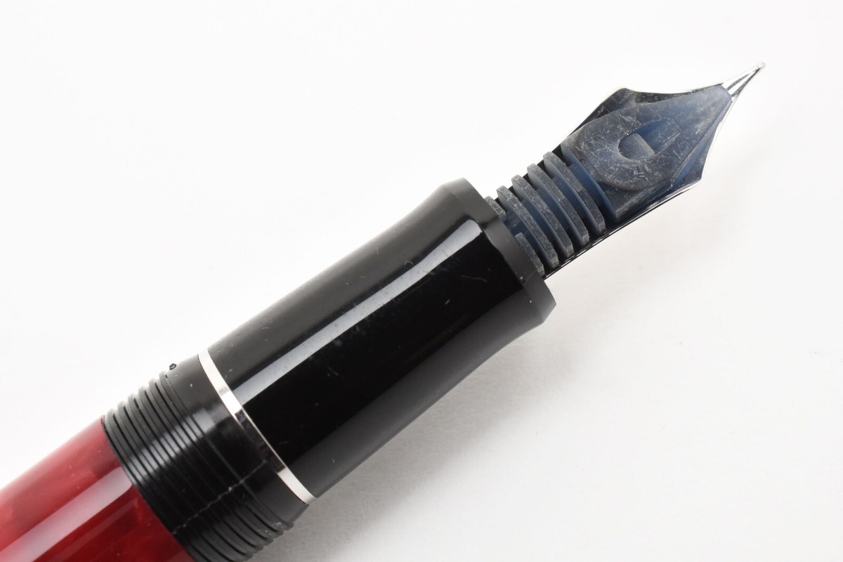 Pilot Custom Legance Fountain Pen Red 14K 585 ( F ) Red C 2429430