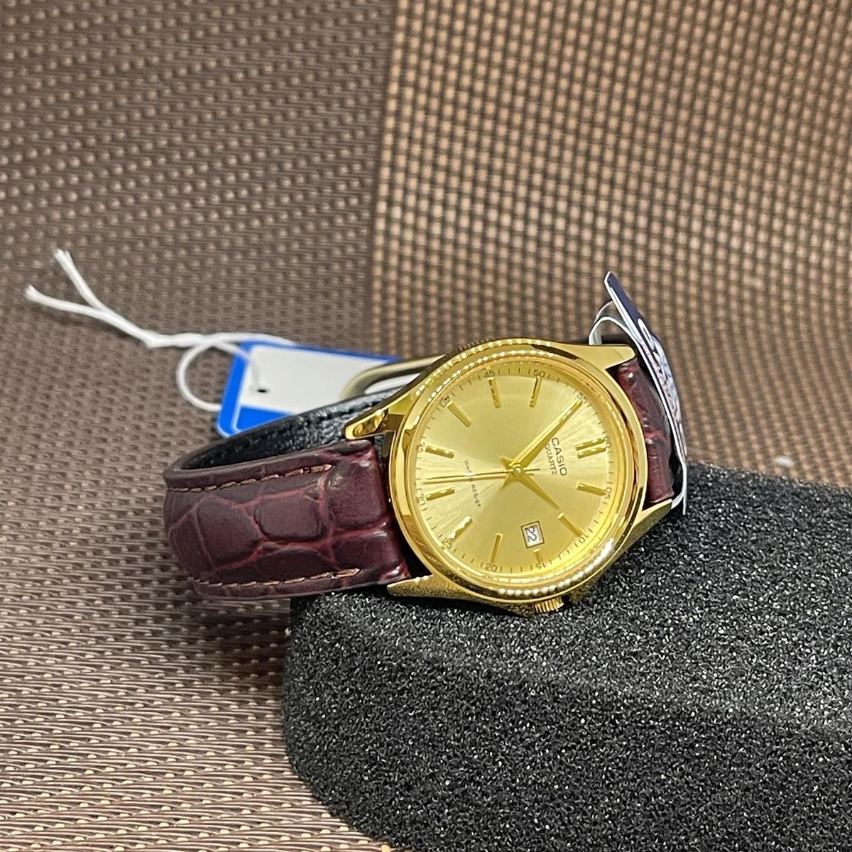 Casio LTP-1183Q-9A Gold Dial Brown Leather Analog Quartz  display picture 1