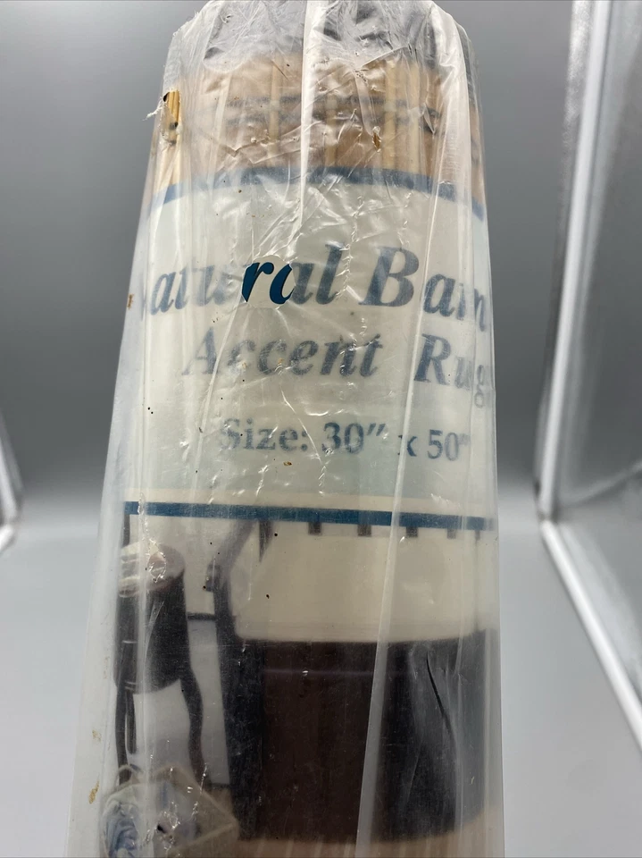 Alfombra de bambú natural hecha a mano con respaldo de espuma de 30" x 50" NUEVA SELLADA Foto 3 de 3