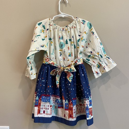 Wildflowers Whoville Peasant Top, Girls Size 8 Winter Scene - Picture 8 of 13