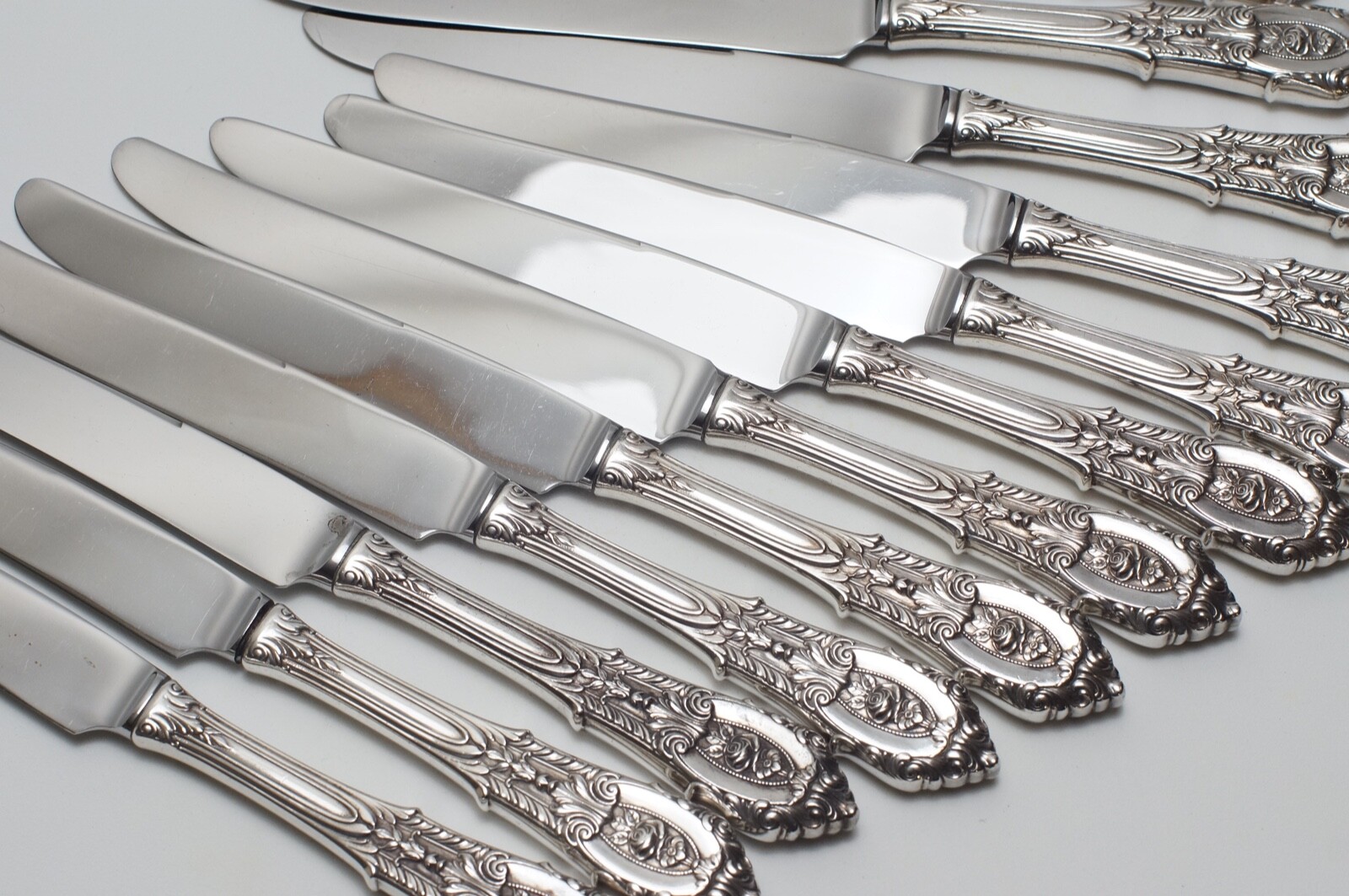 Wallace Rose Point Sterling Silver Handle LARGE Dinner Table Knives eBay