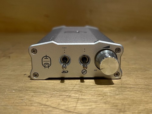 iFi Micro iTube Tube Buffer w/ Box & Manual - Add Tube Warmth to Any Component! - Photo 2/7