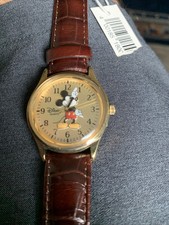 Vintage Disney Mickey Mouse Women's Quartz Watch Gold Leather Band 2.6cm Rare