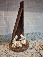 Vtg Italian Nativity Holy Family Wood Creche Manger Moss Made In Italy 11”