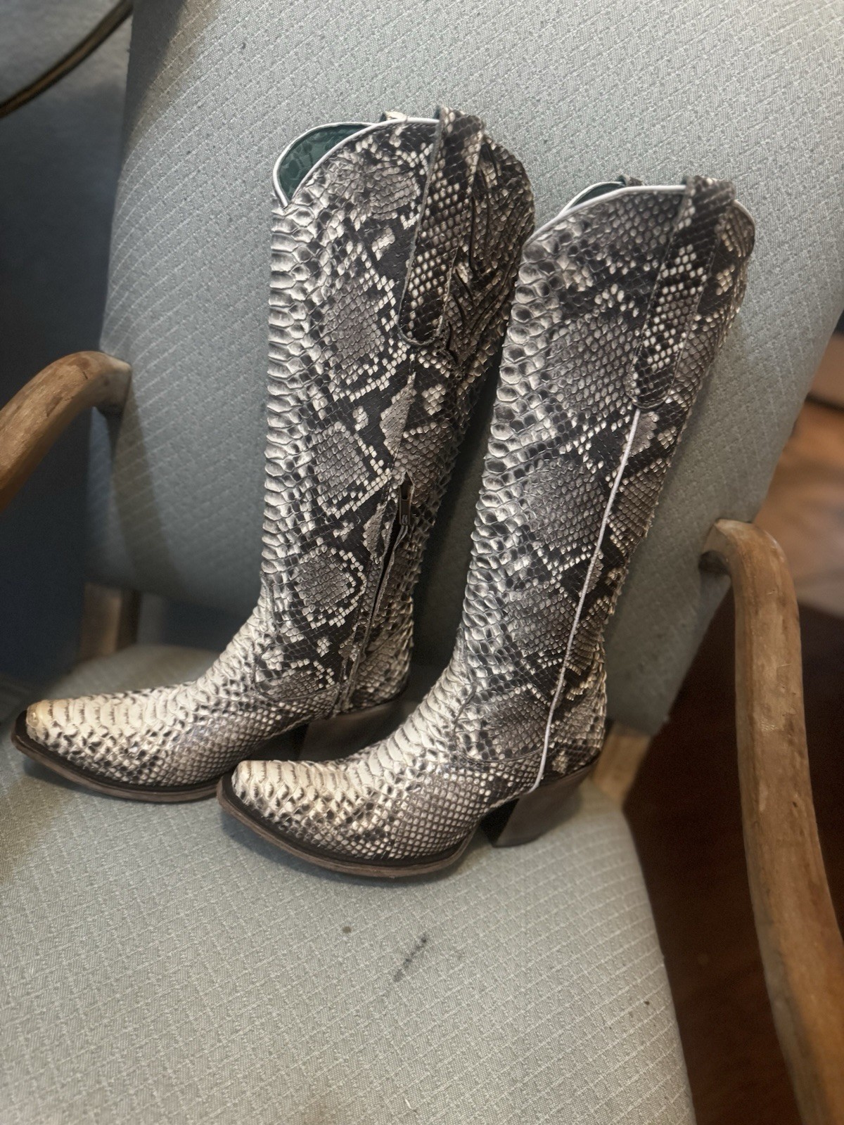 Corral Boots Women's Handcrafted Python Leather E… - image 4