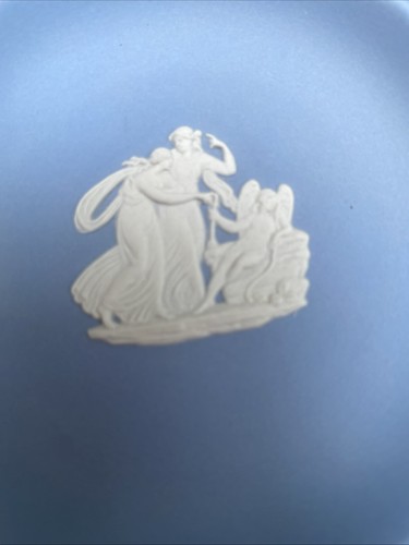 3 Wedgwood Blue Jasper-ware Small Plates Trinket Dishes England Lovely - Picture 3 of 8