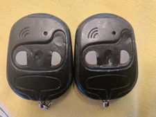 2 - Keyless remote entry Metro IXVTX-DFW318 keyfob transmitter control 2 button