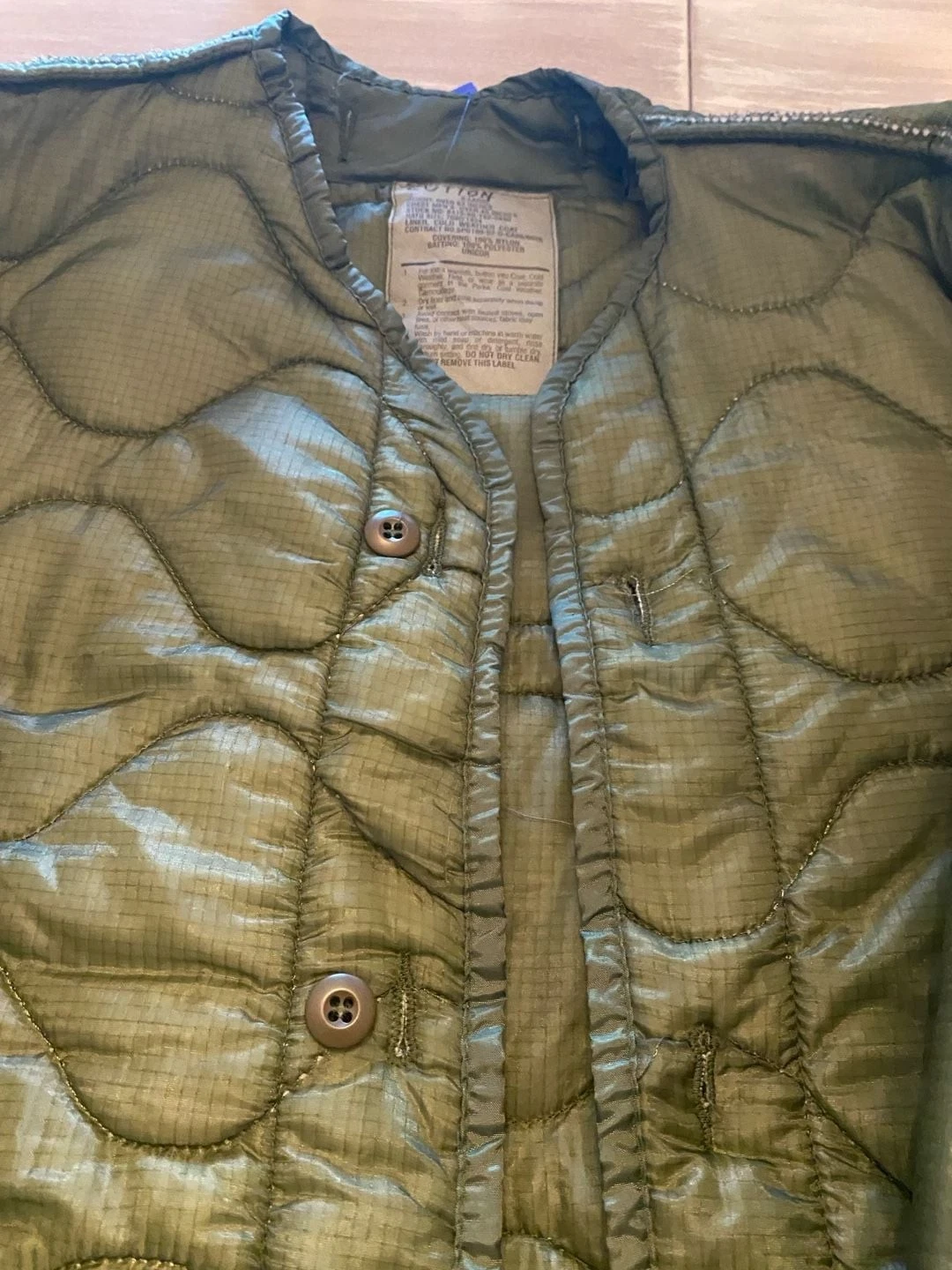 Unicor M-65 Cold Weather Coat Liner Size X-Large Green Quilted - product detail image 3