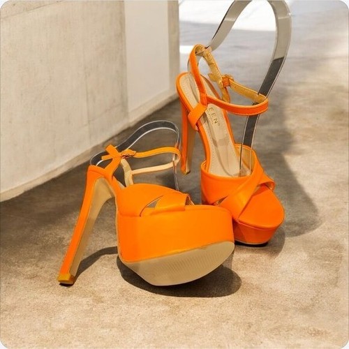 Talons hauts plateforme orange bout ouvert avec bride cheville - Photo 7/7