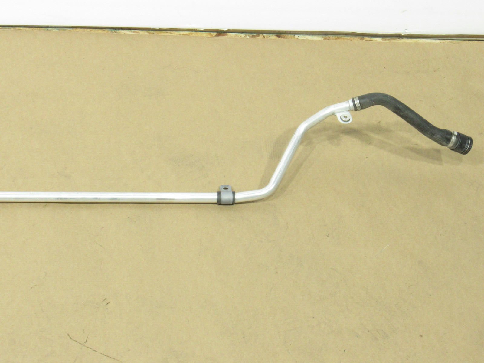 17-21 Aston Martin Vantage 2020 Center Inlet Pipe Hose Line Tube ;:Y