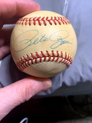 PETE ROSE PHILADELPHIA PHILLIES SIGNED OFFICIAL NL BASEBALL EXCELLENT