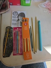 Vintage Boye, Susan Bates  More Lot of 10 Steel Aluminum Plastic Crochet Hooks