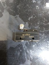HONEYWELL BZ-2RW22 MICROSWITCH New In Package Free Shipping.