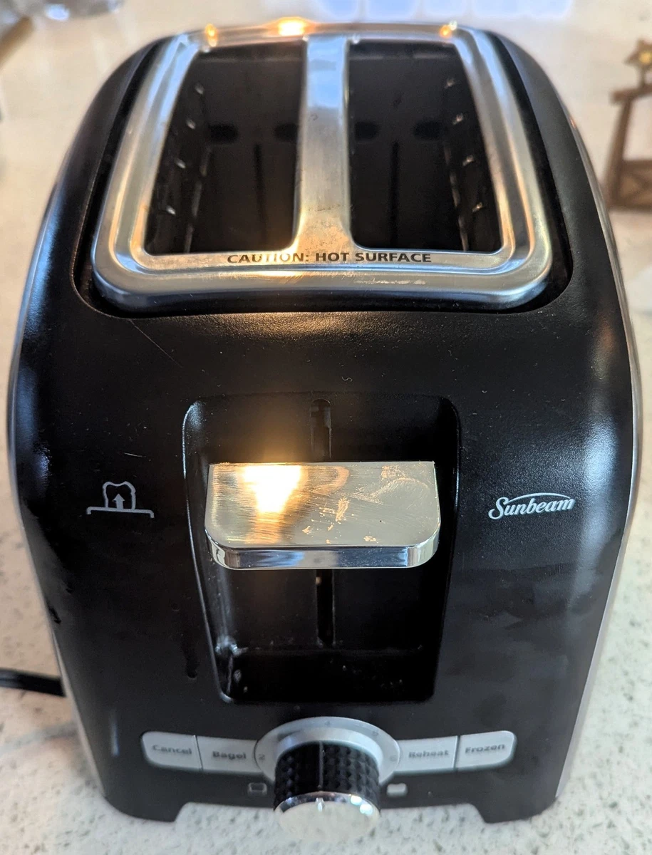 46.Sunbeam クロム 2スロットトースター Amazon.com: Sunbeam 2-Slice Toaster 7 Setting Brushed Stainless