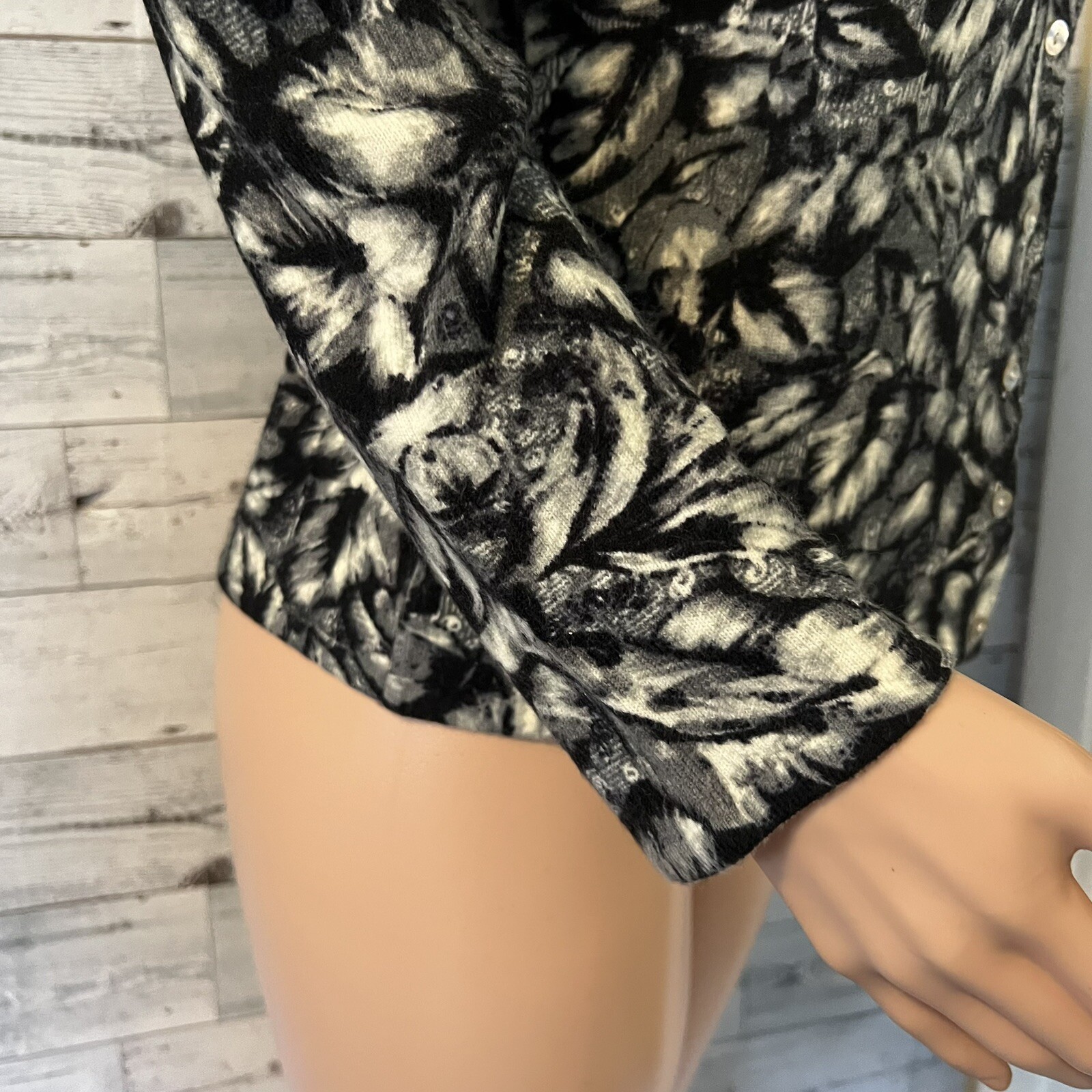 Classic Elements Medium Neutral Acrylic Cardigan … - image 6