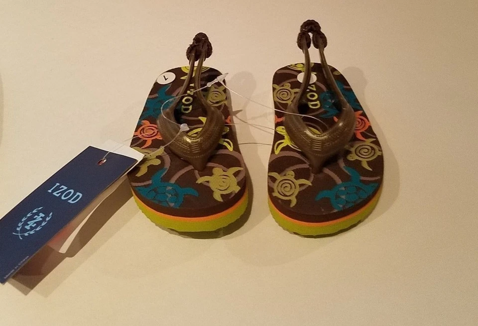 Chanclas marca Izod para bebés niños correas de goma azules o marrones talla 1 4 Foto 4 de 4