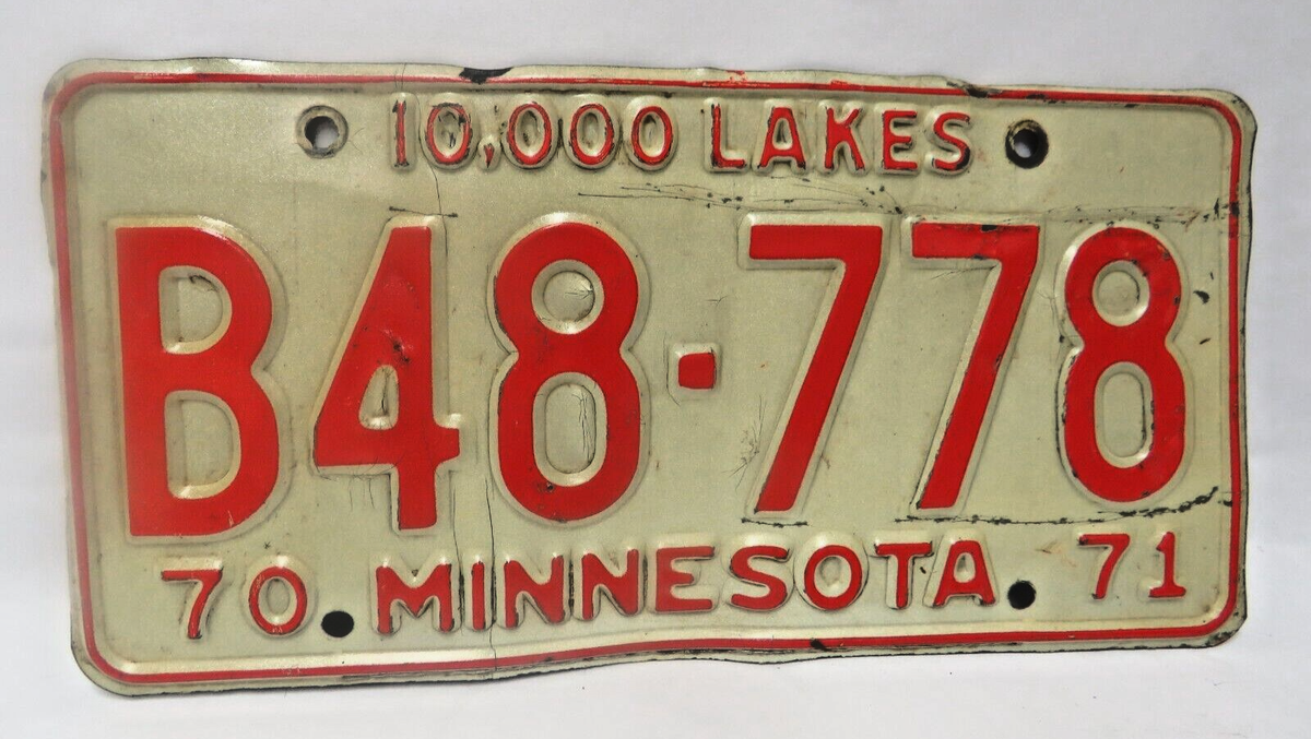 1970-1971 Red On White Minnesota 10,00 Lakes License Plate # B48