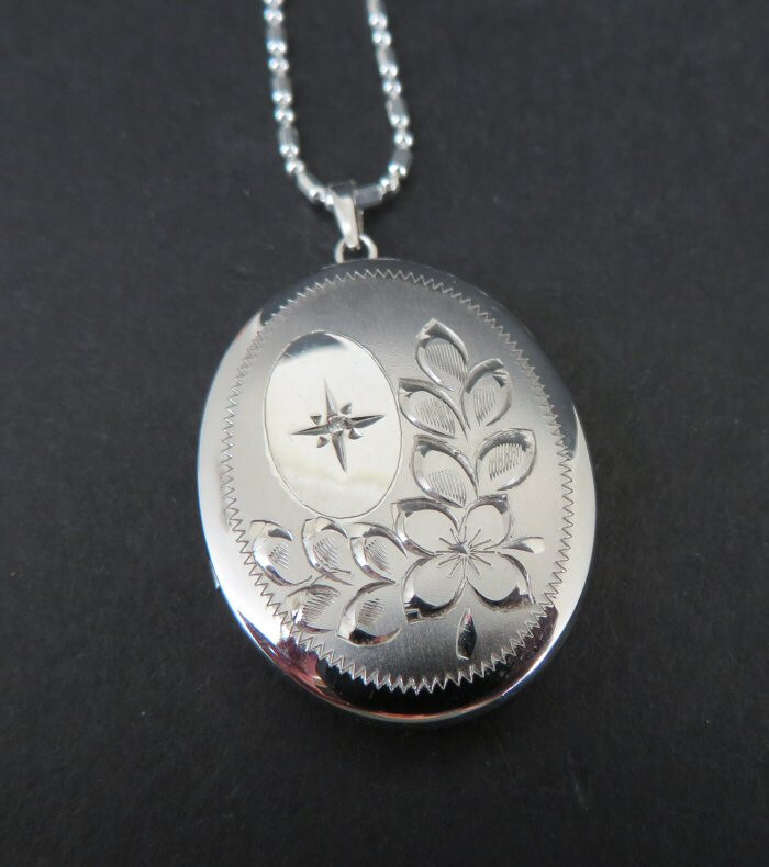 Sterling Silver 925 Floral Star Locket Necklace with Cubic Zirconia Pendant Chain-image