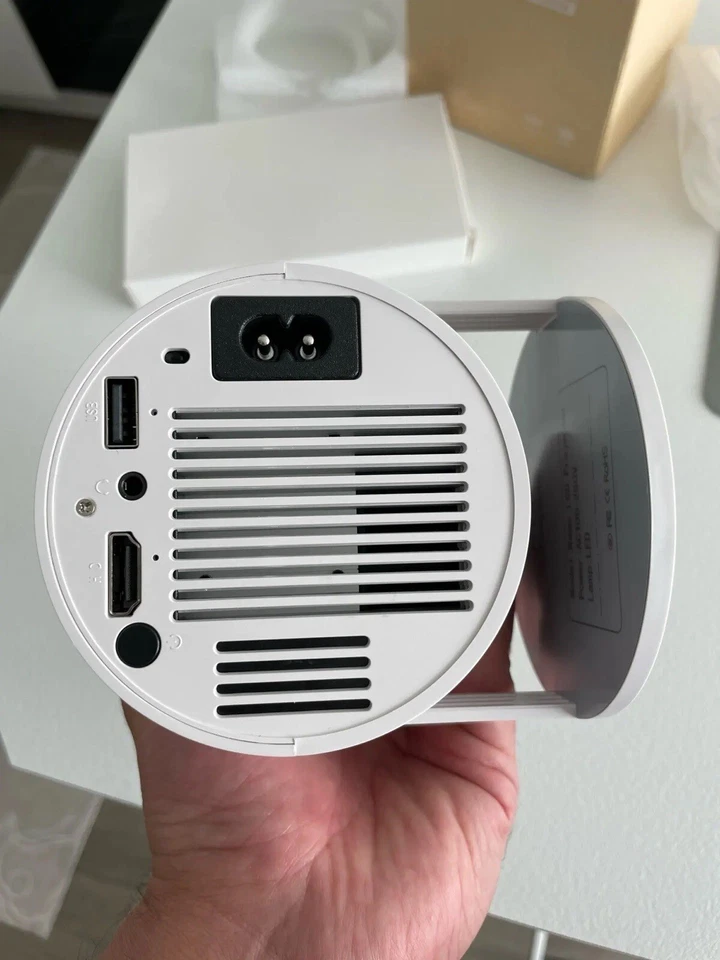 ✅Proyector portátil📽️ - Imagen 4 de 4