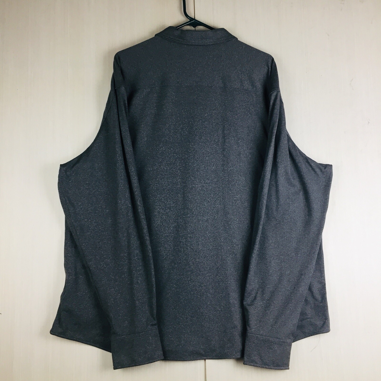 UNTUCKit Men PERF TEE BD Gray Solid Long Sleeve B… - image 6