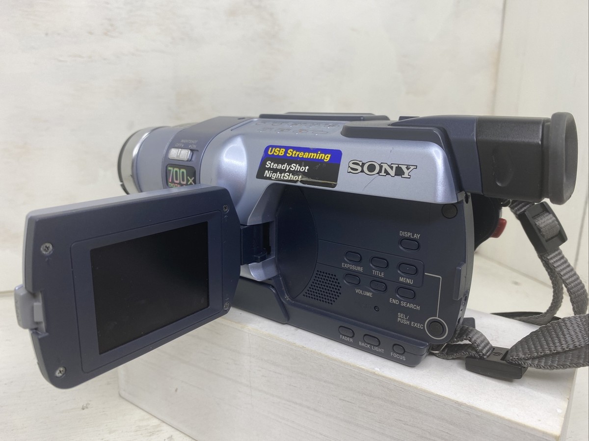 Sony DCR-TRV250 Digital8 Handycam Video Camera Camcorder VHS Sony DCR-TRV250 Digital8 Handycam Video Camera Camcorder VHS
