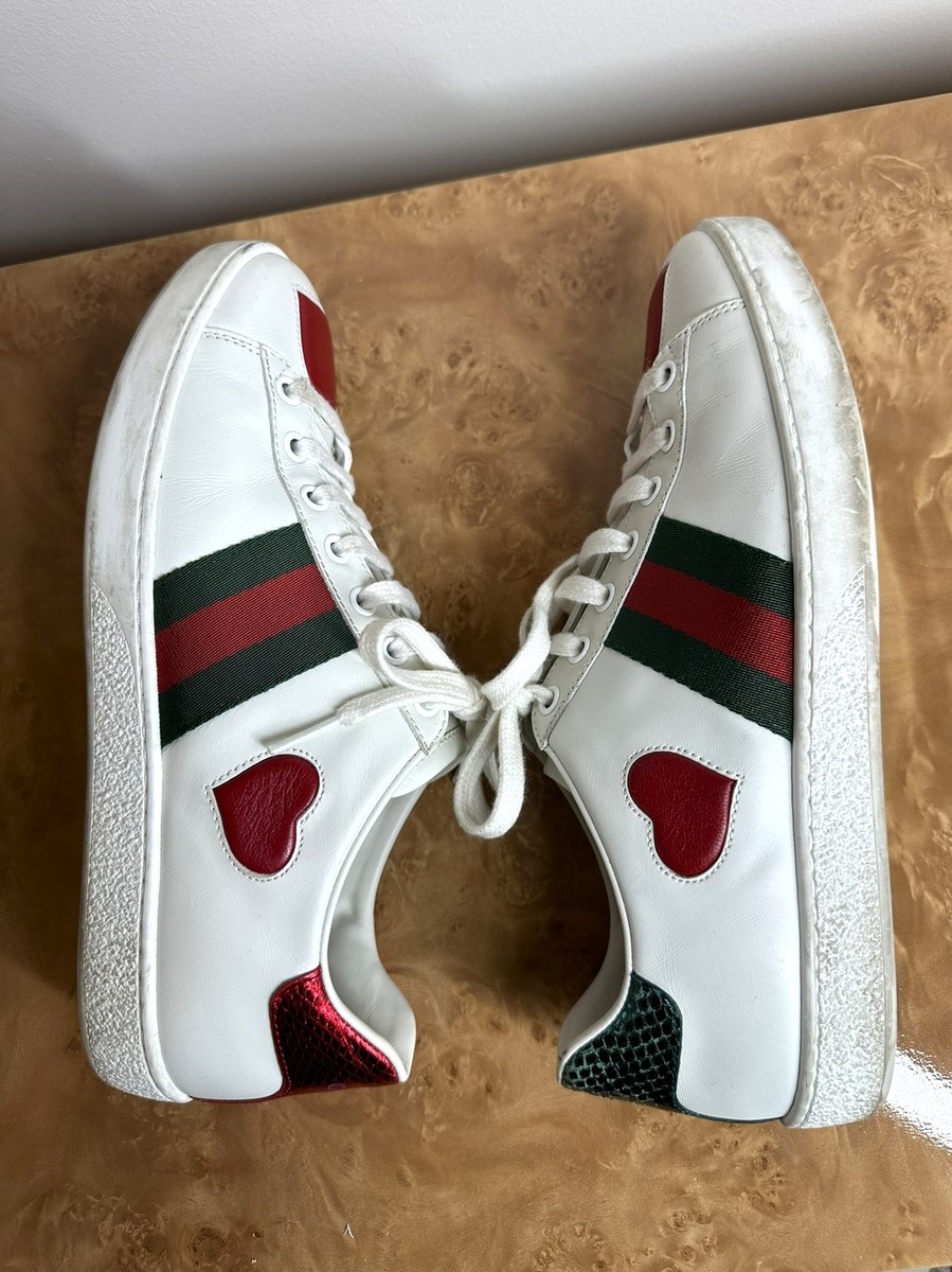 GUCCI グッチ　エース　Ace スニーカー　ハート Gucci White Leather Ace Heart Sneakers Web Stripe Low Top Shoes EU