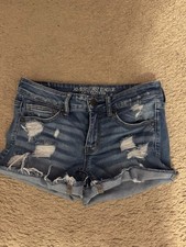 American Eagle Womens Medium Wash Blue Distressed Cut Off Denim Shorts 6