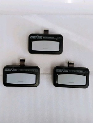 GENIE G1BT-P  1-Buttton Remote Control Transmitter Clickers - 315/390MHZ X3