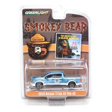 Greenlight 38070F 2019 Nissan Titan XD Pro-4X Smokey Bear 1:64