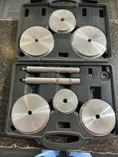 MAC TOOLS 8-PC. HEAVY DUTY BEARING RACE AND SEAL DRIVER SET W CASE L61900