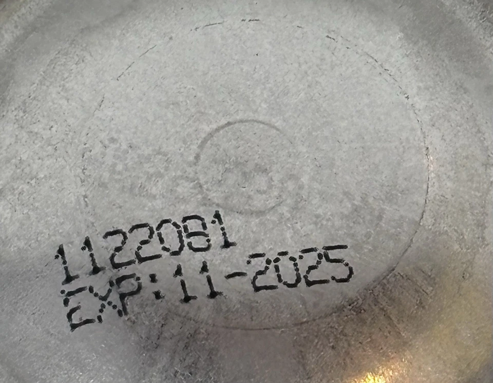 Supergoop PLAY Antioxidant Body Mist FPS 50 Vitamina C 3 oz Novo Selado - Imagem 4 de 4