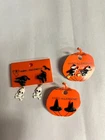 THREE PAIRS OF VINTAGE HALLOWEEN EARRINGS WITCHES HATS SKULL CATS STUDS