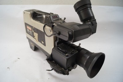 Hitachi Hitachi Denshi Ltd. FP-21BU Video Camera Only Untested PoR E111