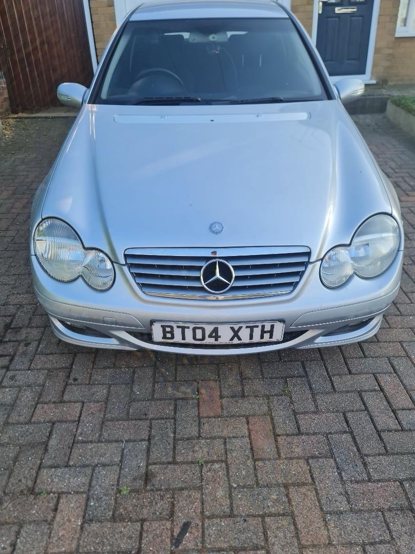 Mercedes C 180