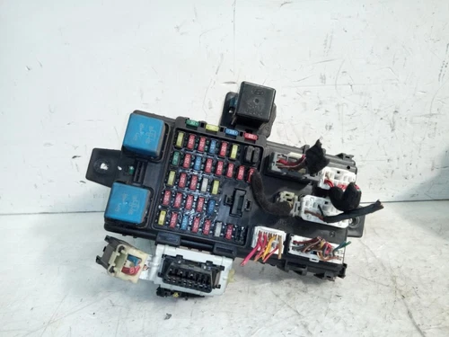9118826105 Caja Reles/Fusibles para HYUNDAI SANTA FE (SM) 2.0 GLS CRDI 100562 - Imagen 2 de 10