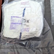 (1) Kimberly Clark Kimtech A5 Cleanroom Sterile Coveralls 88804 XXL