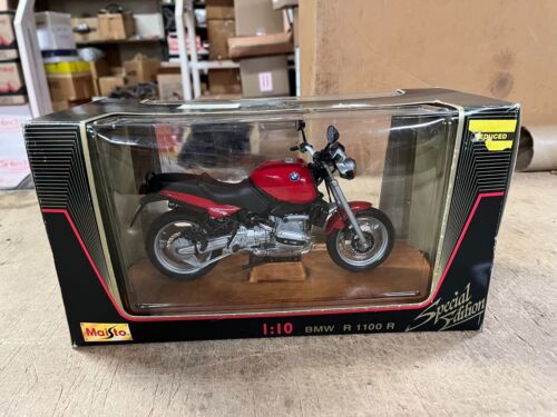 Vintage 1995 Maisto Die-Cast Metal 1:10 Special Edition BMW R 1100 R #31601 - Picture 3 of 7