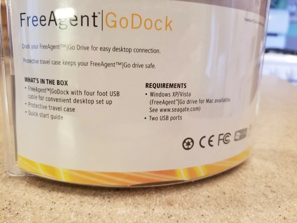 Seagate 2GEG400E Free Agent Go Dock with Case, 763649011935, NIB - Image 4 of 4