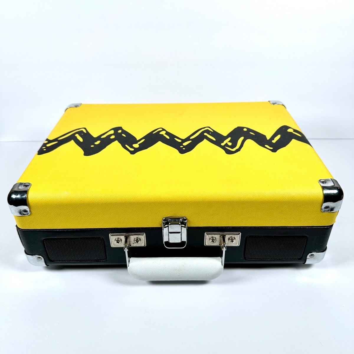 Crosley Cruiser Charlie Brown Peanuts Portable Record Player