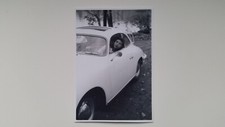Photo 32R1635 Pretty Girl Lady in Porsche circa 1960s approx 7x10cm