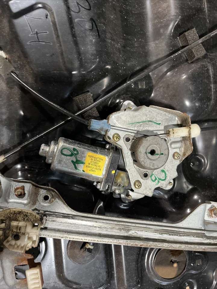 Infiniti G35 2003 06 cupé ventana derecha motor regulador OEM Foto 2 de 2